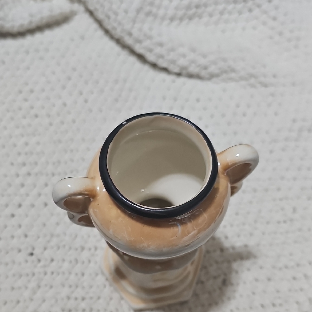 Hexagonal Ceramic Base - Picture 3 of 5